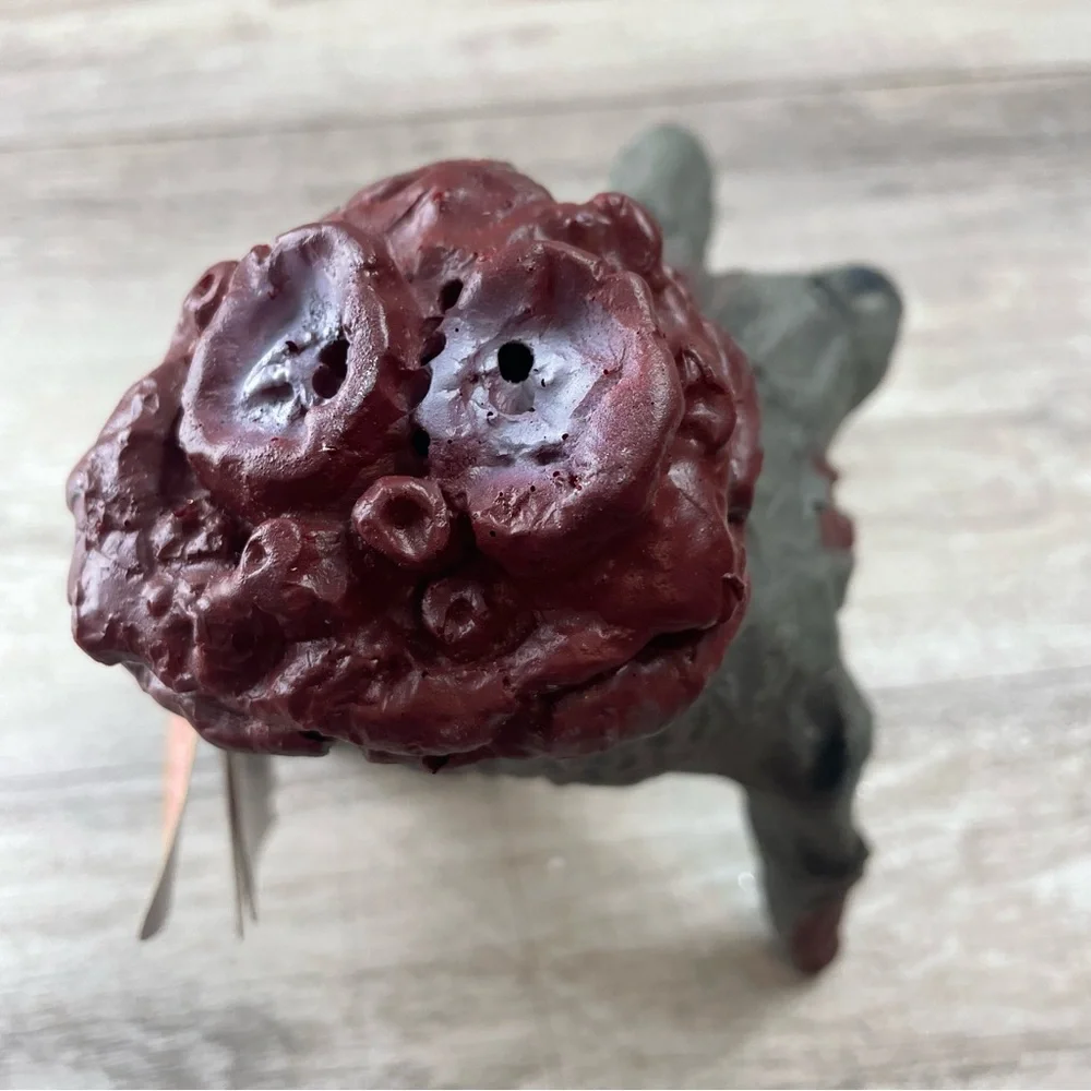 Spooky Village HAUNTED HAND Prop Sounds Zombie Thing HALLOWEEN NO MOVEMENT